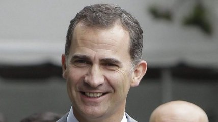   Académico y sucesión en la corona española: Tiene que haber un cambio de formas 