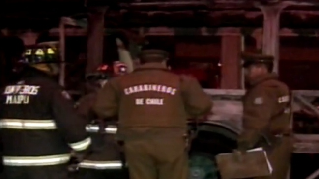 Bus del Transantiago fue incendiado en Maipú