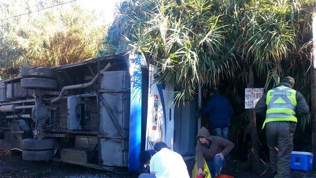 Un camión y un bus protagonizaron fatal accidente en Panquehue