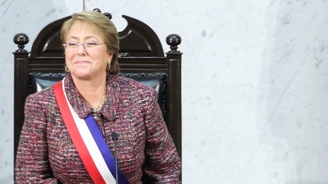 Encuesta Adimark: Aprobación de Bachelet llega al 56 por ciento tras el discurso del 21 de mayo