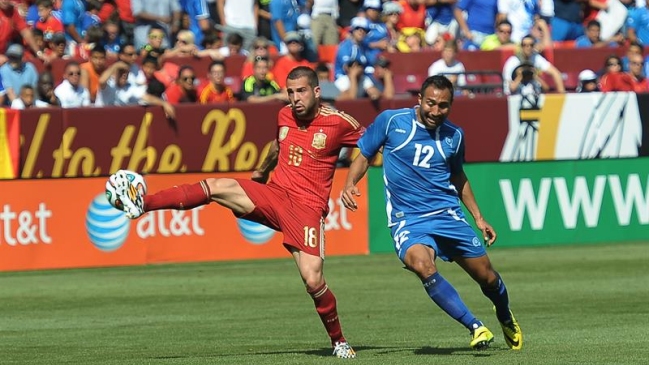 España no sudó para derrotar a El Salvador en su último apronte mundialista