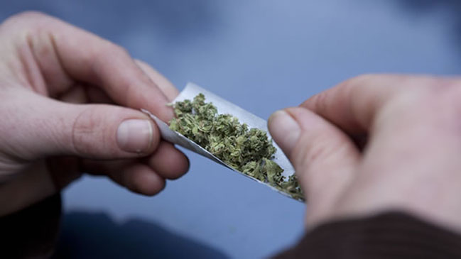 Marihuana en hombres jóvenes podría afectar la fertilidad, según estudio