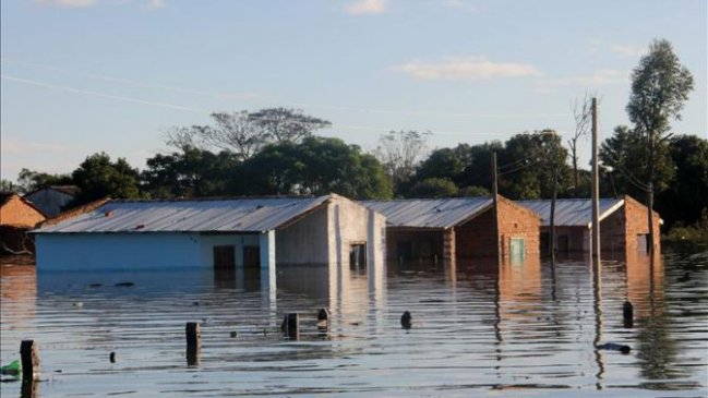 Hidroeléctricas advierten a paraguayos sobre crecida de caudales