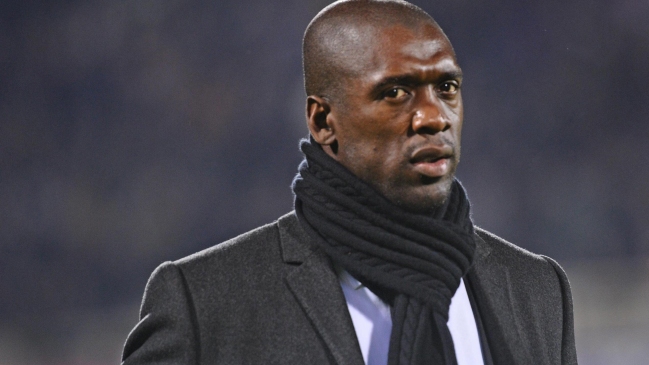 AC Milan destituyó al entrenador Clarence Seedorf