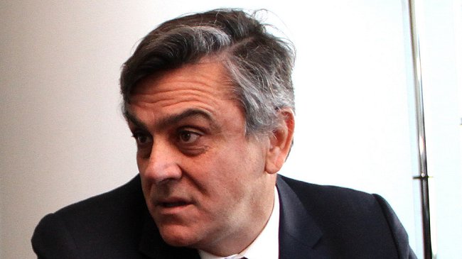 Pablo Longueira: Lamento profundamente lo que ocurrió con el Censo