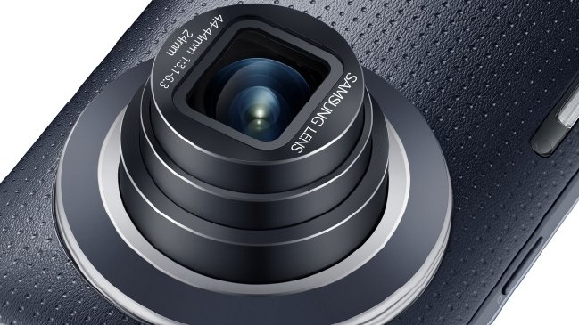 Samsung lanzó el Galaxy K Zoom, un 