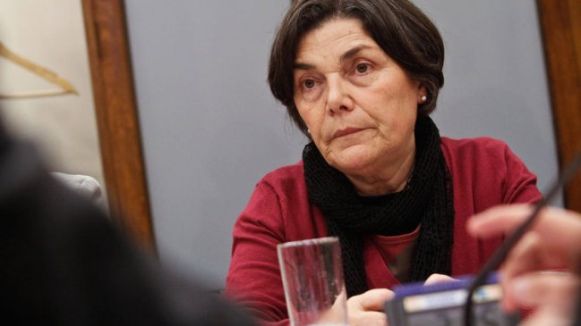 Ministra está tranquila ante interpelación mientras oficialismo acusa 