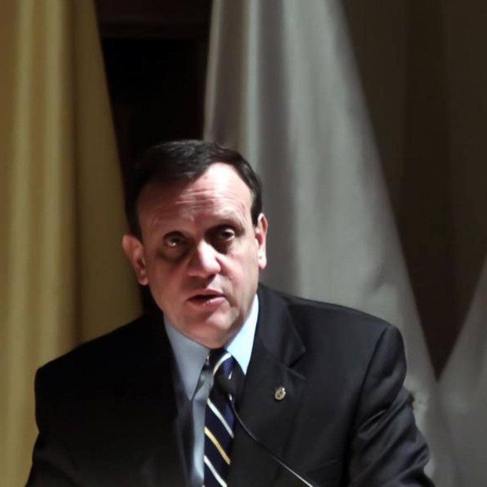 Rector UC: El Gobierno está más preocupado de la propiedad que de la calidad