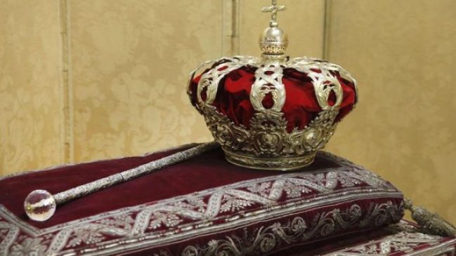 Por qué el rey Felipe VI de España no será coronado