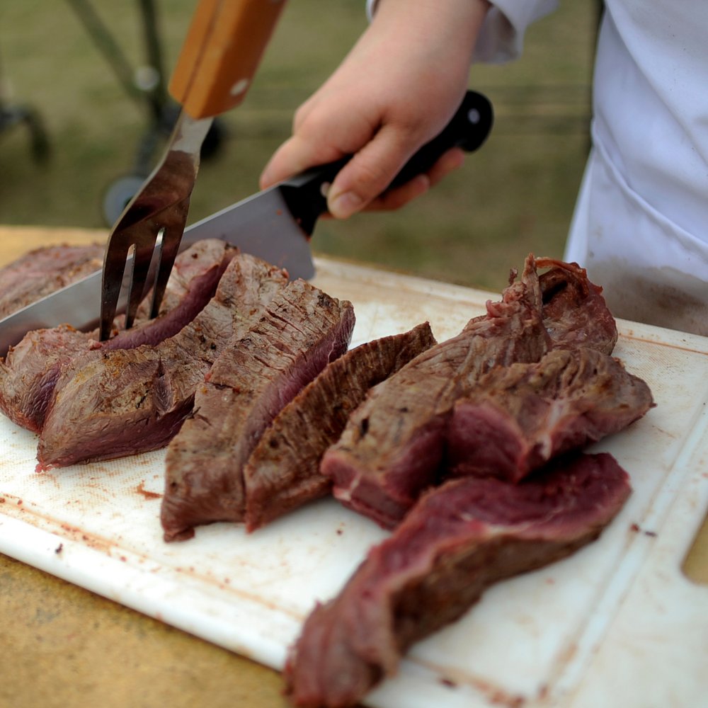 Claudio Orrego reiteró petición de no hacer asados 