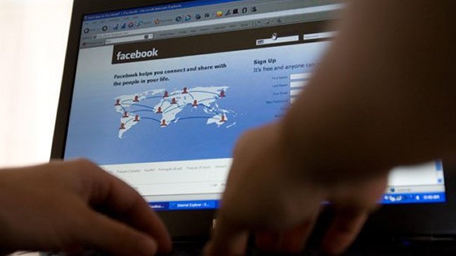 El español es la segunda lengua más utilizada en Facebook y Twitter