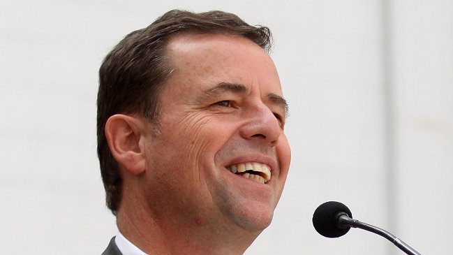 Diputados RN lamentan que ex ministro Pérez hoy sea 