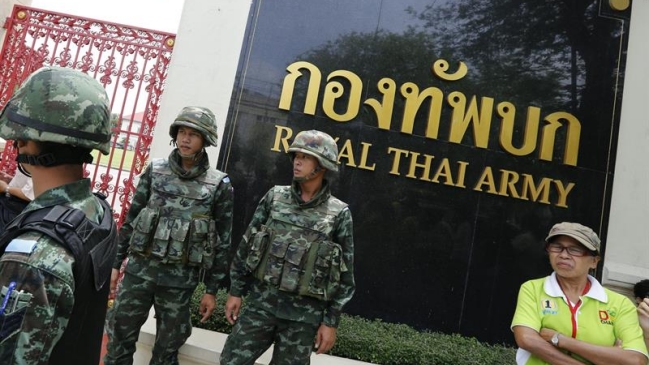 La UE suspendió las visitas oficiales a Tailandia hasta regreso a la democracia