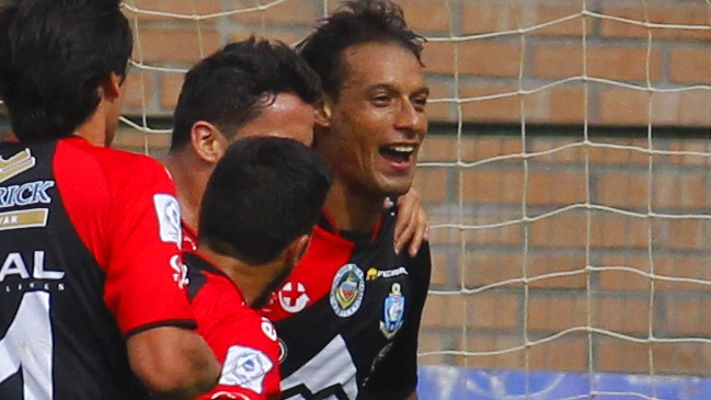 Gonzalo Lorca y tres jugadores más seguirán engrosando las filas de Ñublense