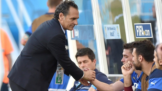 Cesare Prandelli presentó su renuncia a la selección italiana