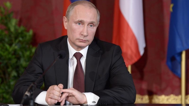 Senado revocó el permiso que dio a Putin para enviar tropas a Ucrania