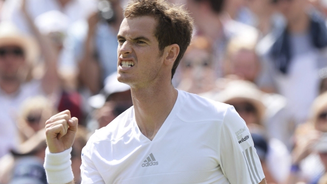 Andy Murray fue ovacionado en su paso a tercera ronda de Wimbledon