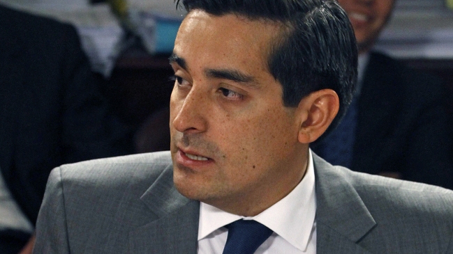 Peñailillo asegura que interpelación 