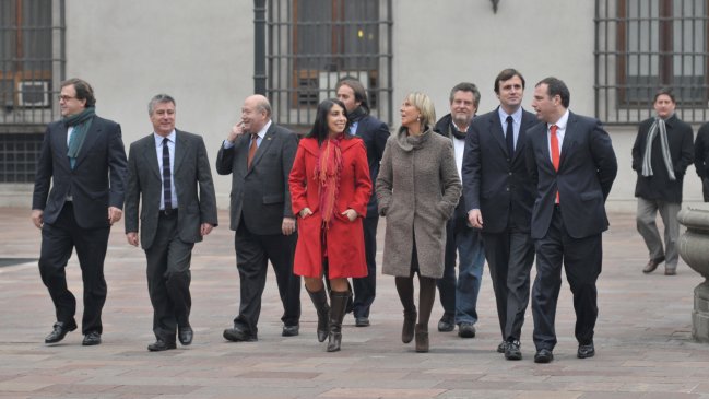 Amplitud y Gobierno firmaron acuerdo por cambio al binominal