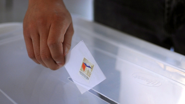 RN acordó no apoyar reforma al binominal impulsada por el Gobierno