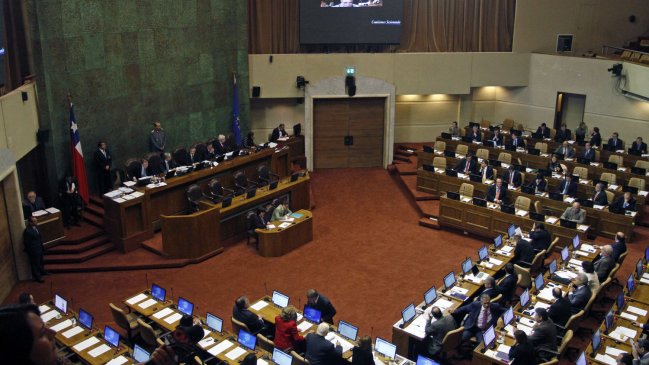 Diputados aprobaron el redistritaje durante discusión de reforma al binominal