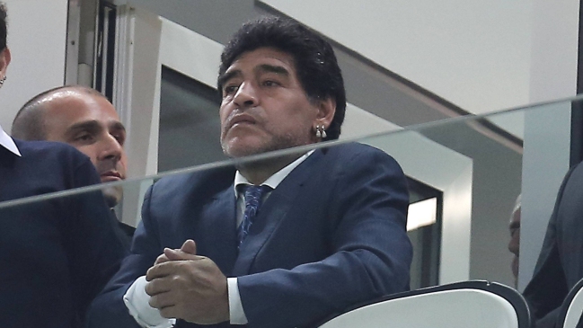 Federación venezolana no se plantea contratar a Maradona como técnico