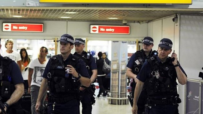 El fabricante de bombas que pone en alerta a los aeropuertos del mundo