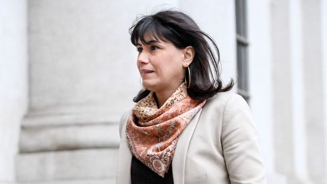 Ministra del Trabajo acusó 