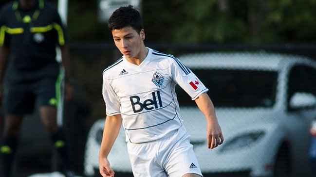 Chilenos Marco Bustos y Adolfo Ovalle fueron citados a la selección subs 20