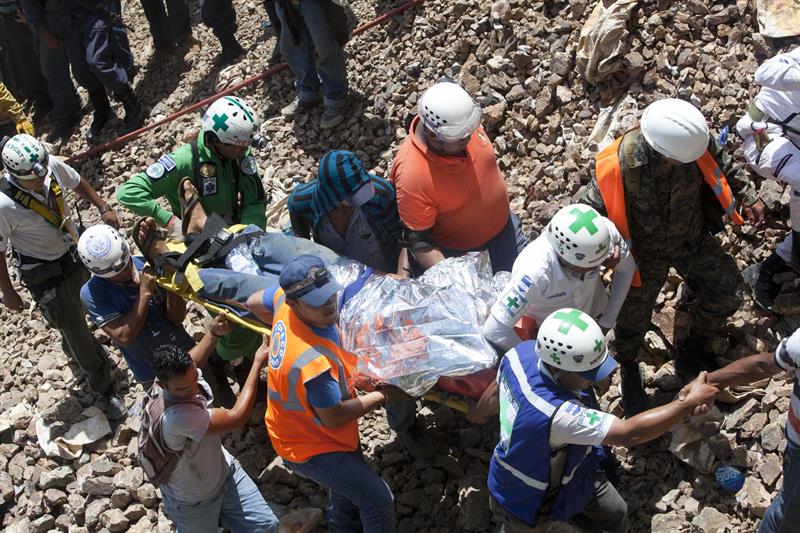 Se canceló viaje de expertos chilenos para colaborar en rescate de mineros en Honduras