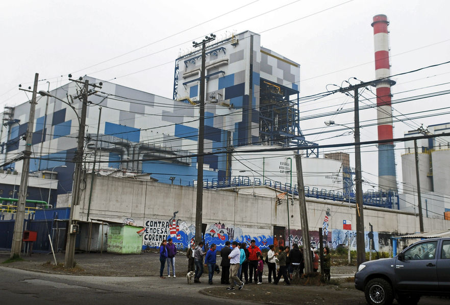 Navarro interpuso recurso contra central Bocamina y pide su cierre definitivo