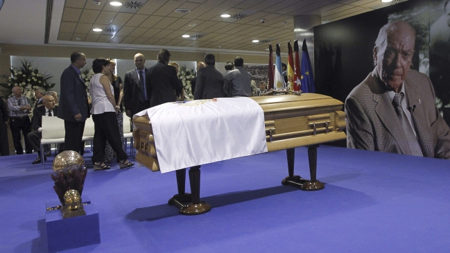 Alfredo di Stéfano tendrá un íntimo funeral este miércoles
