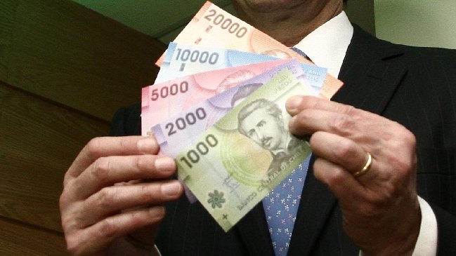 Expertos prevén baja en la tasa de interés al 3,75 por ciento