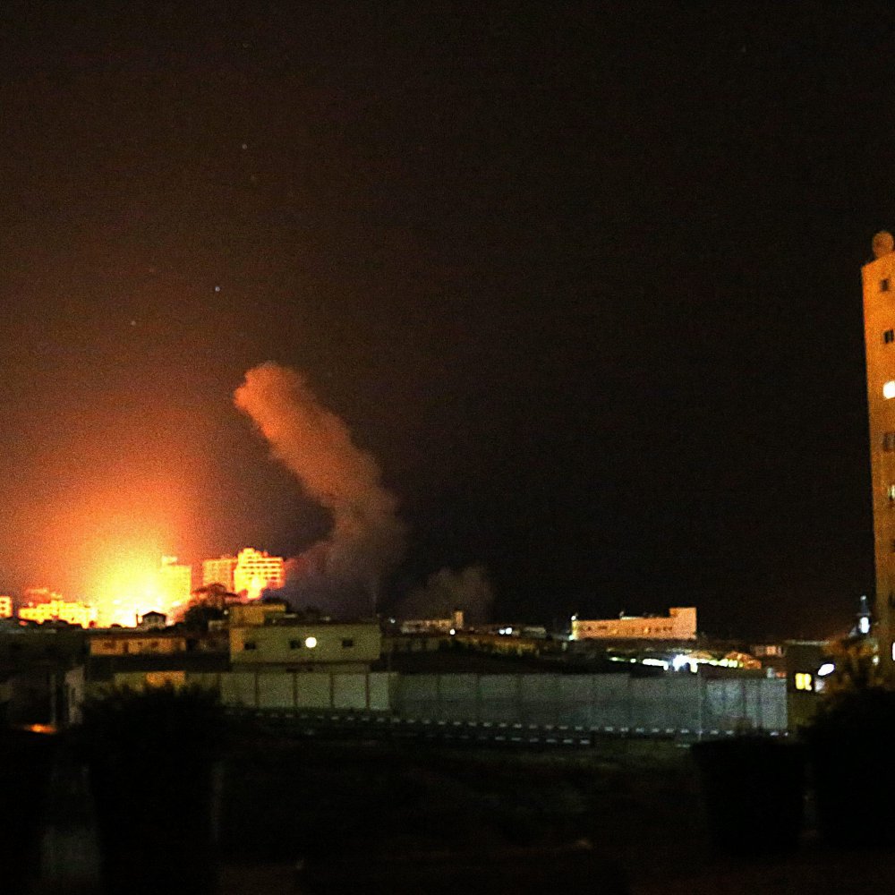 Ofensiva israelí causó seis muertos tras atacar 160 objetivos en Gaza