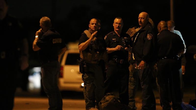 Cuatro niños y dos adultos murieron en un tiroteo en Texas