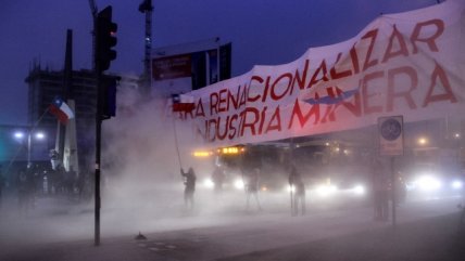   La protesta por la renacionalización del cobre 