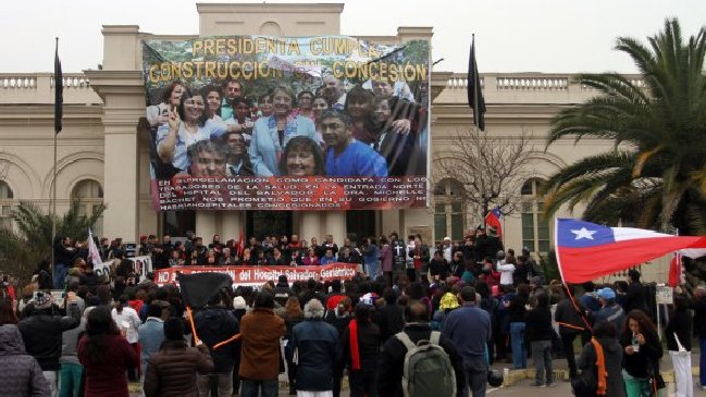 Trabajadores del Hospital del Salvador cumplieron cinco días de paro