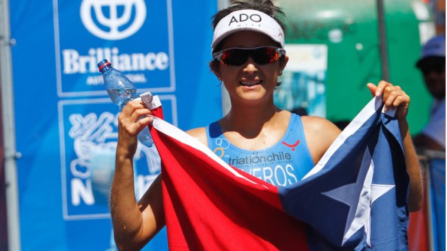 Bárbara Riveros obtuvo el octavo lugar en Triatlón de Hamburgo