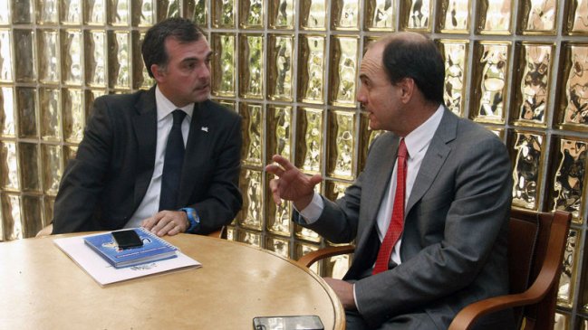 UDI y RN sopesan eventual acuerdo por reforma educacional