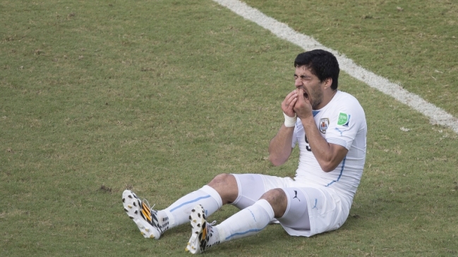 Parlamento uruguayo debatirá competencias de la FIFA tras 