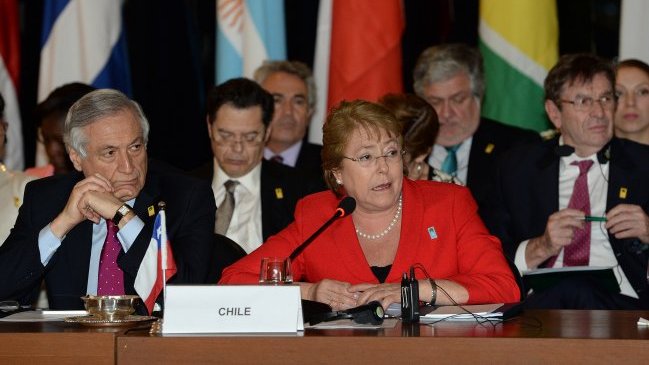 Chile ofreció asesoría a Colombia en conversaciones con la guerrilla