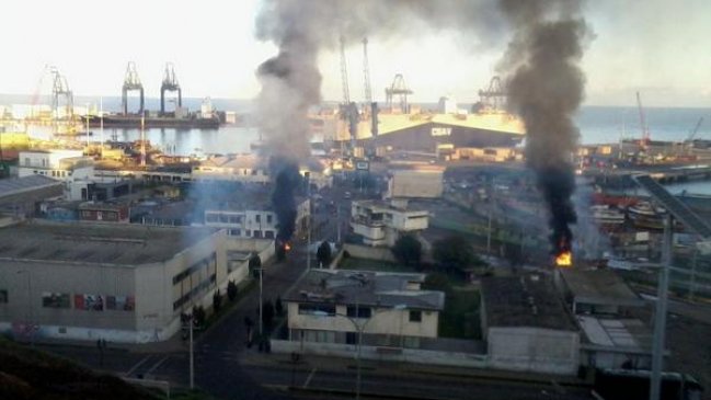 Pescadores protagonizan incidentes en San Antonio