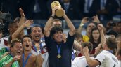  Löw seguirá en Alemania al menos hasta la Eurocopa  