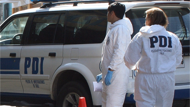 Mujer embarazada apareció muerta en sitio eriazo de Puente Alto