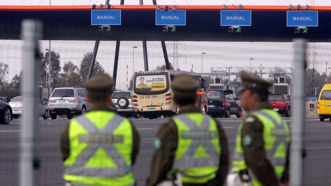 Más de 120 mil vehículos ya han ingresado a Santiago