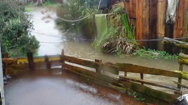 Continúa la alerta preventiva por sistema frontal en Los Ríos