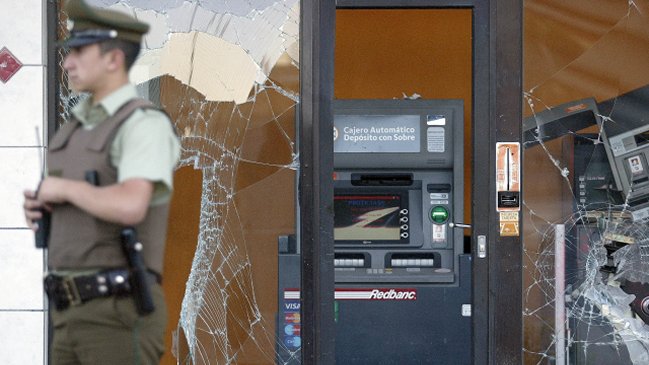 Carabineros frustró robo a cajero automático en Providencia