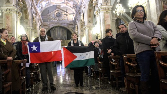 Cómo el conflicto en Gaza tensiona la relación de las comunidades judía y palestina en Chile