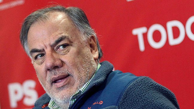 Osvaldo Andrade descartó repostular a la presidencia del PS