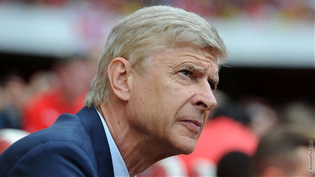 Arsene Wenger: Aún tenemos más de tres semanas para sumar jugadores